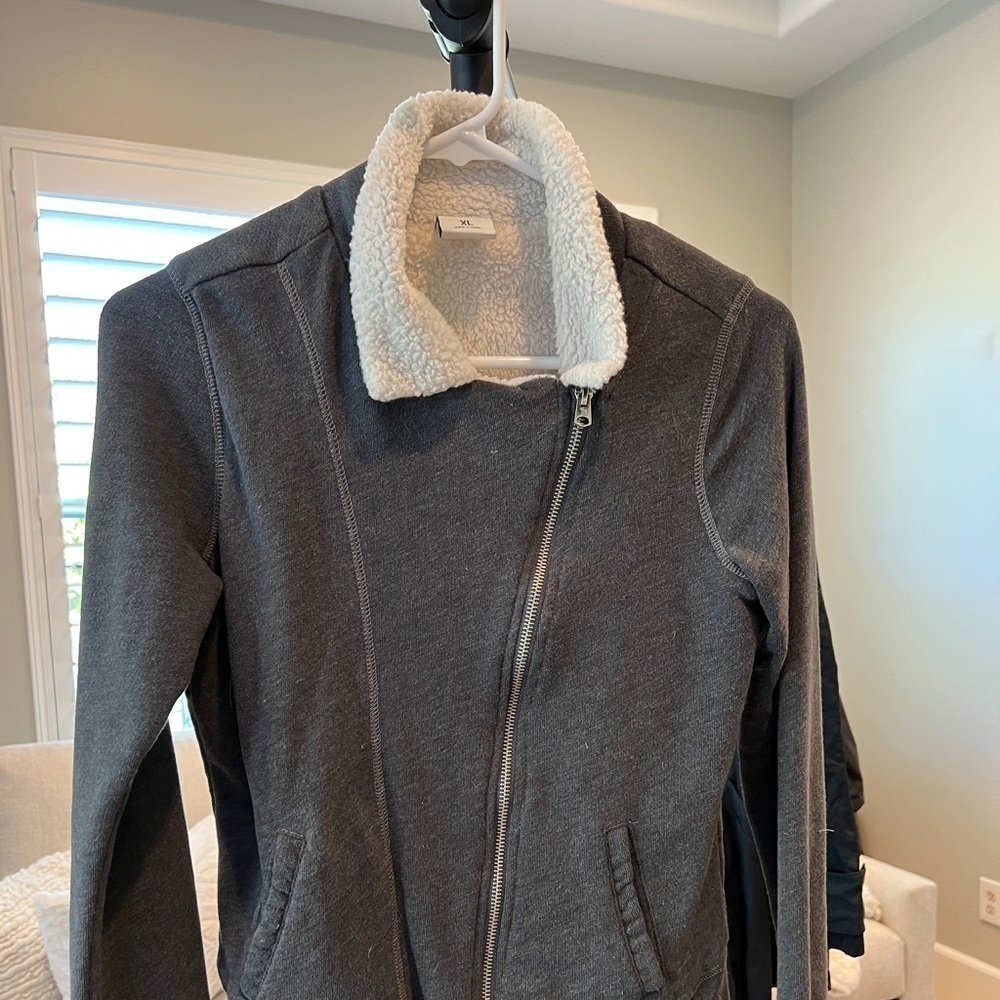 ABERCROMBIE JACKET XL